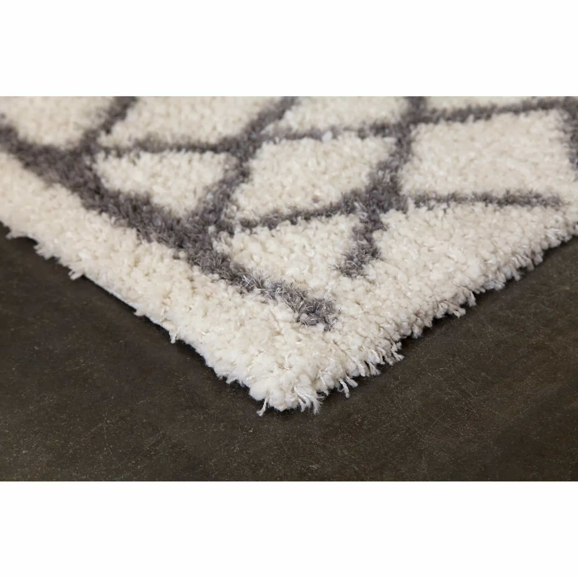 Carrara — Multi-color