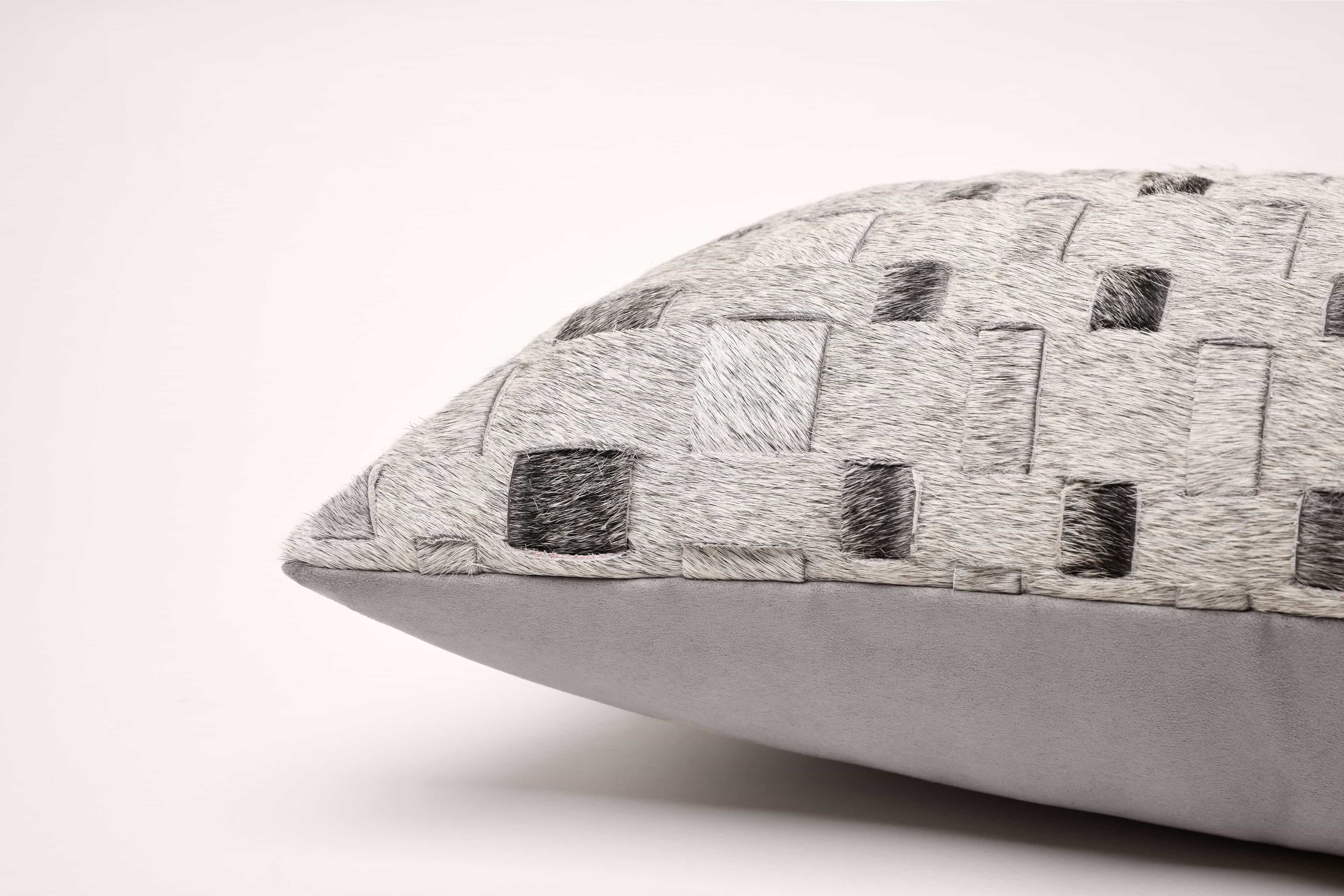 Horsehair - Suede Flannel Blended Lumbar Pillow (DP-2408714) — Chrome
