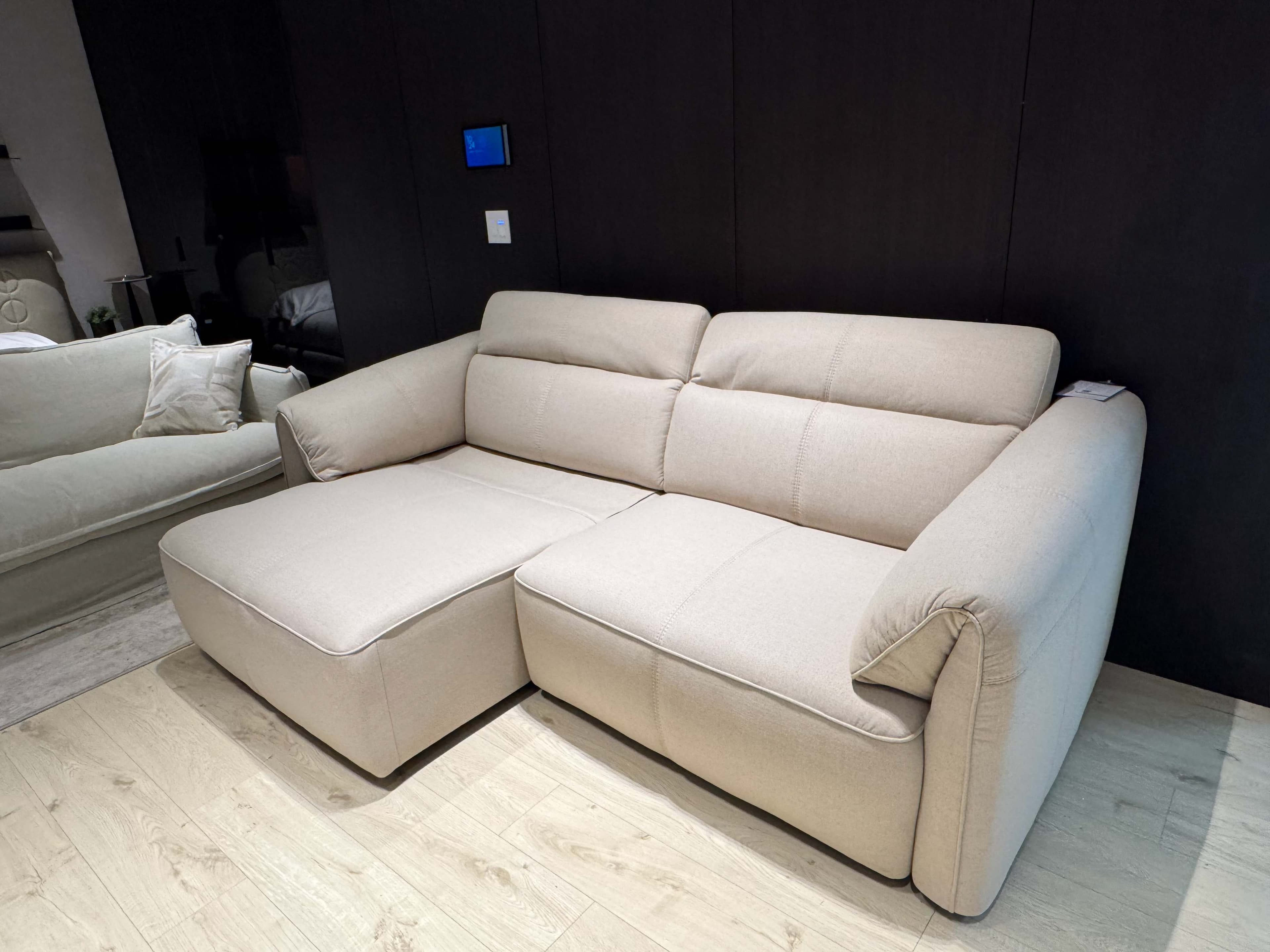 MASHIE Motion Sofa — image 3