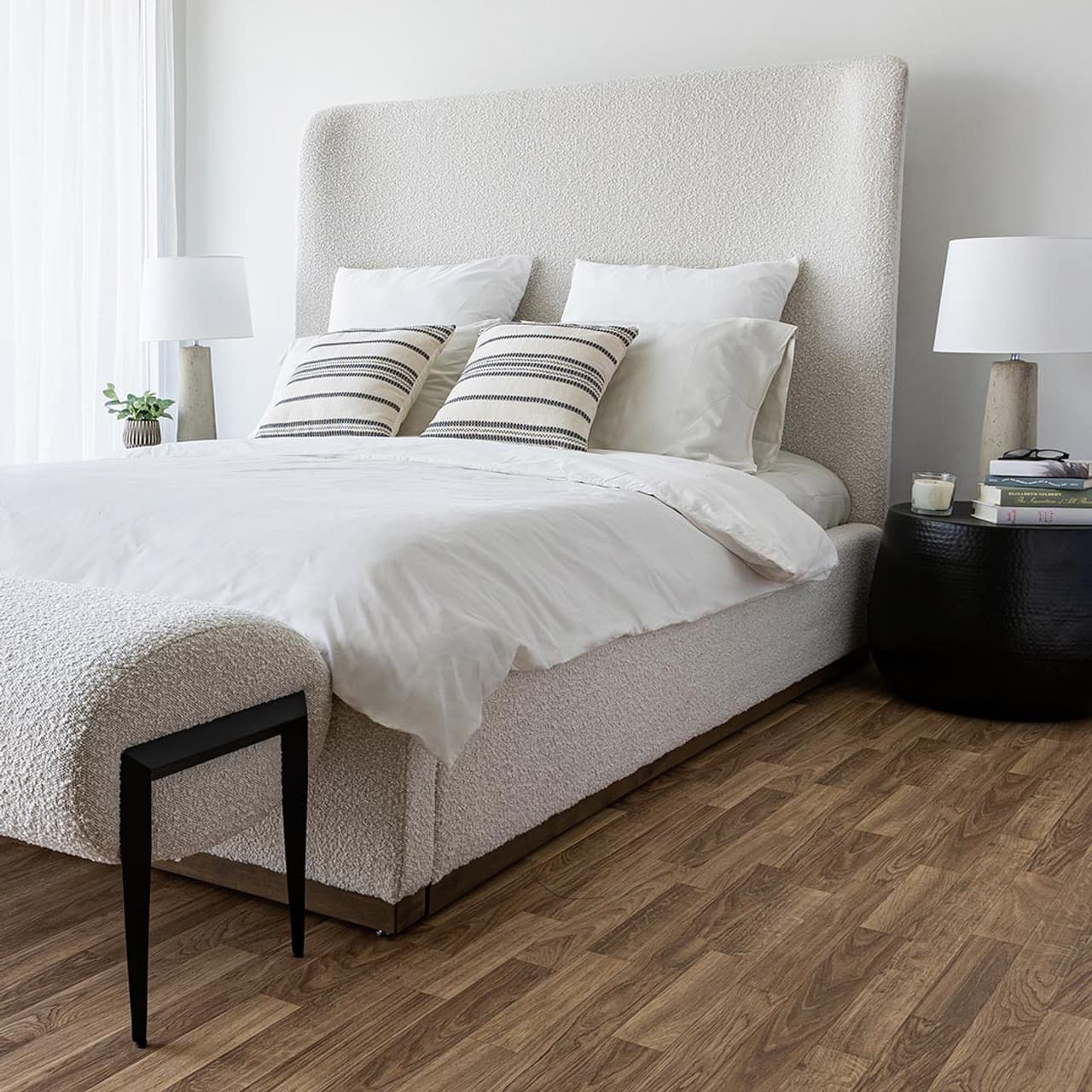 Faye Bed — image 2