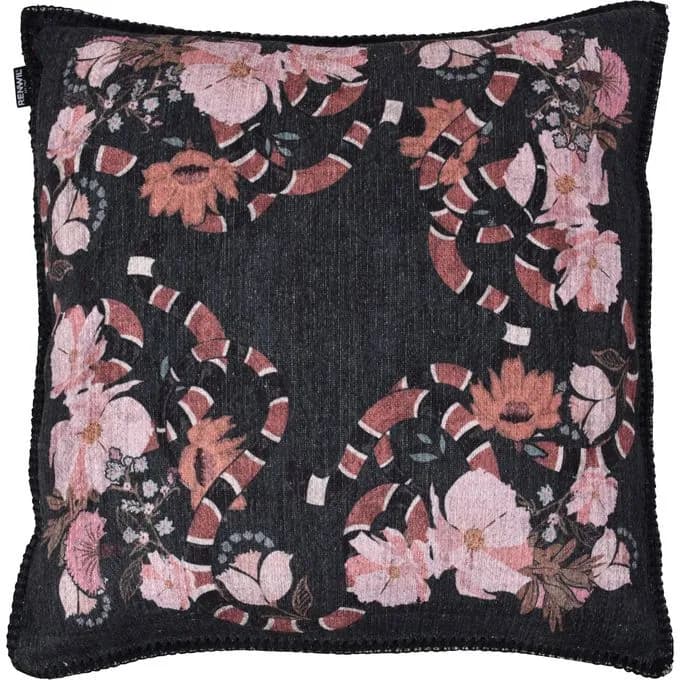 Midge — image 1