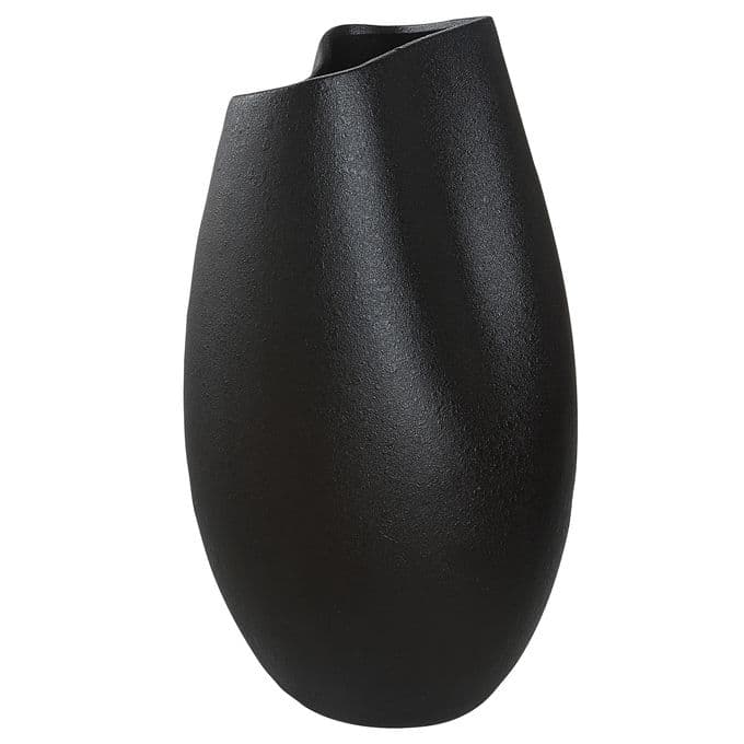 ERIKA — image 2