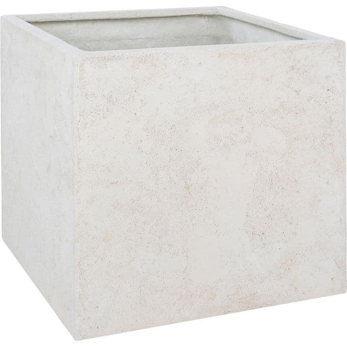 Adriel — image 2
