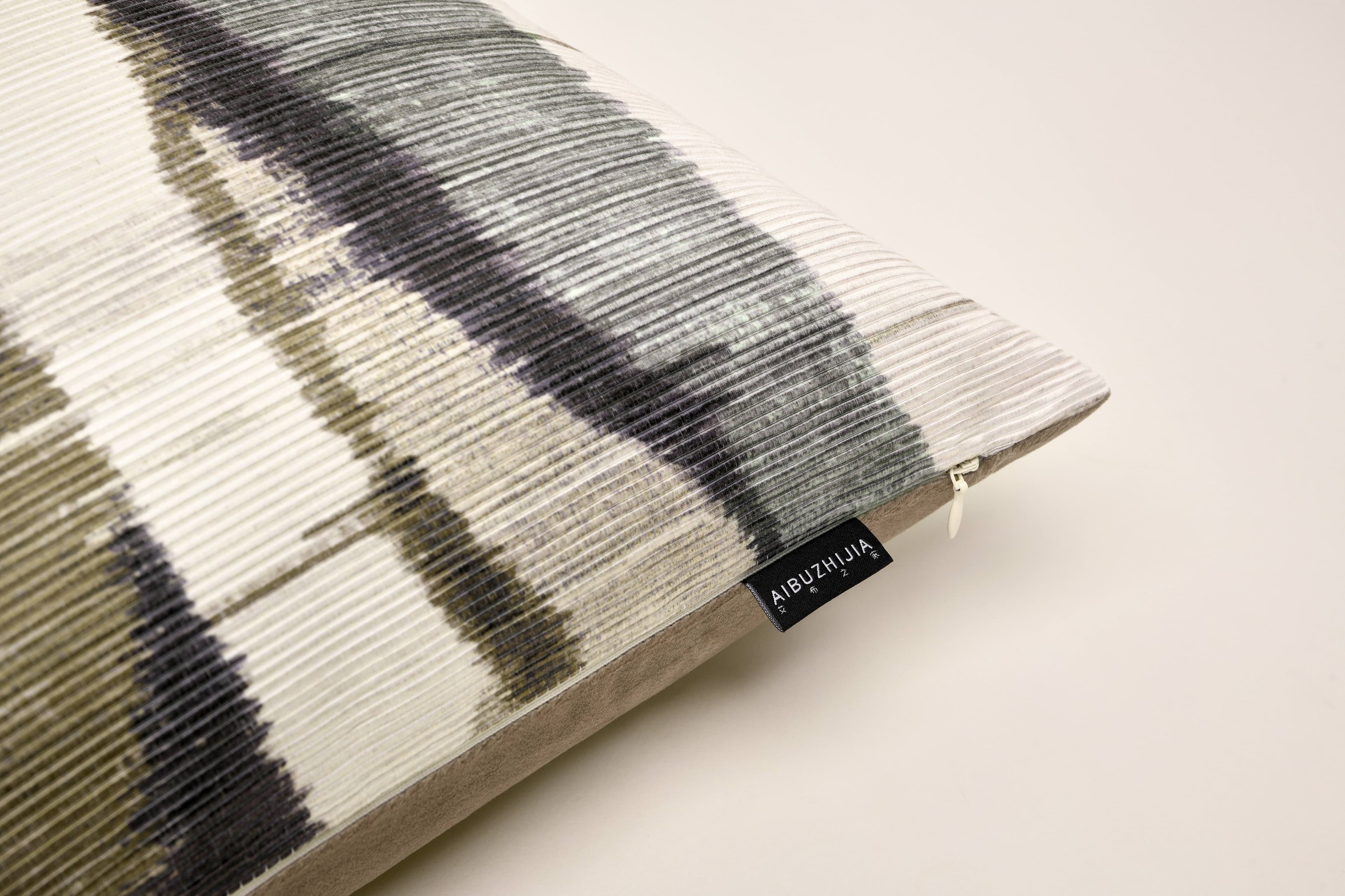 Imported Cotton - Polyester Blended Square Pillow (DP-2411110) — image 4