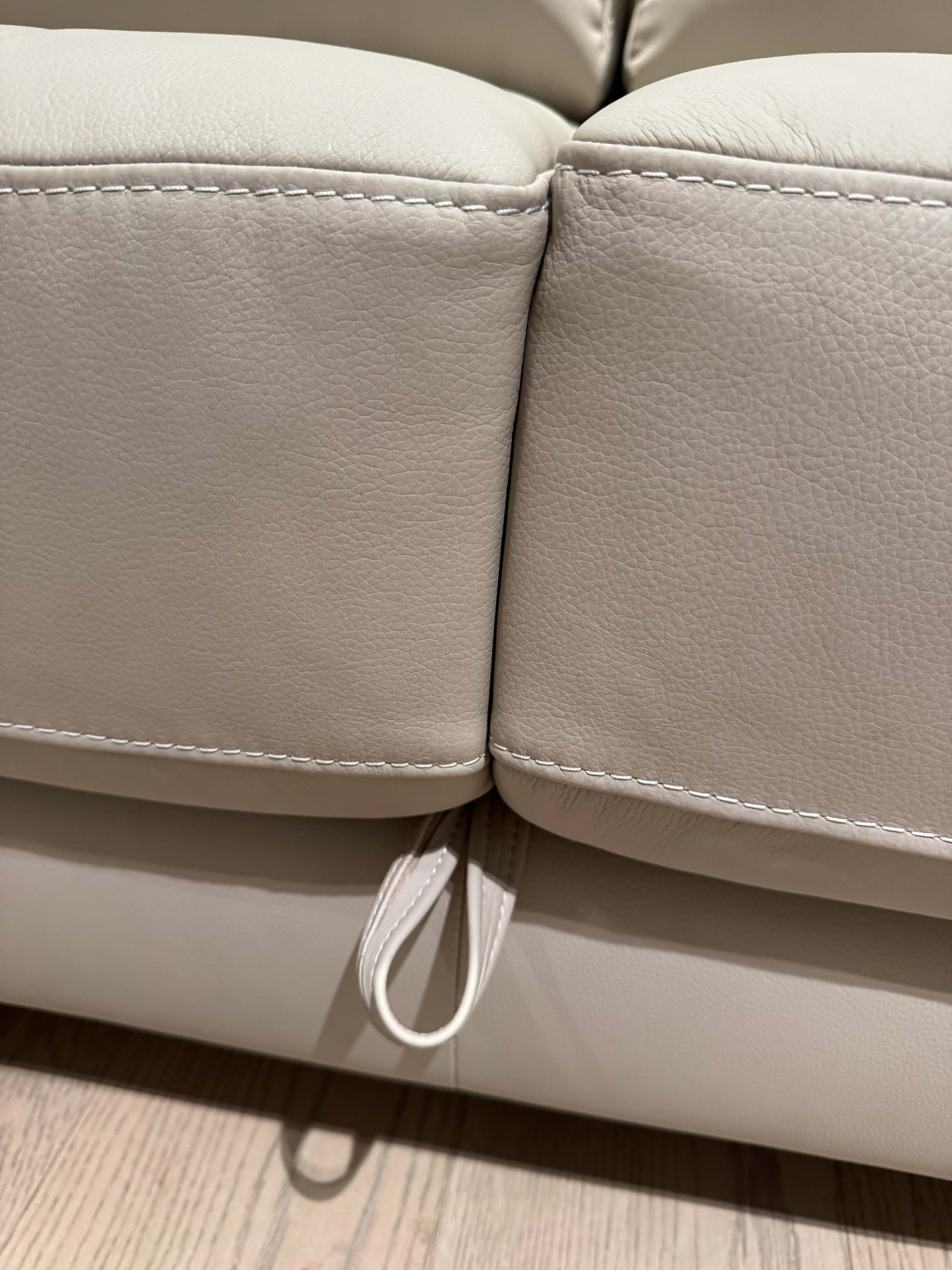 HAVOR Leather Sofabed — image 5