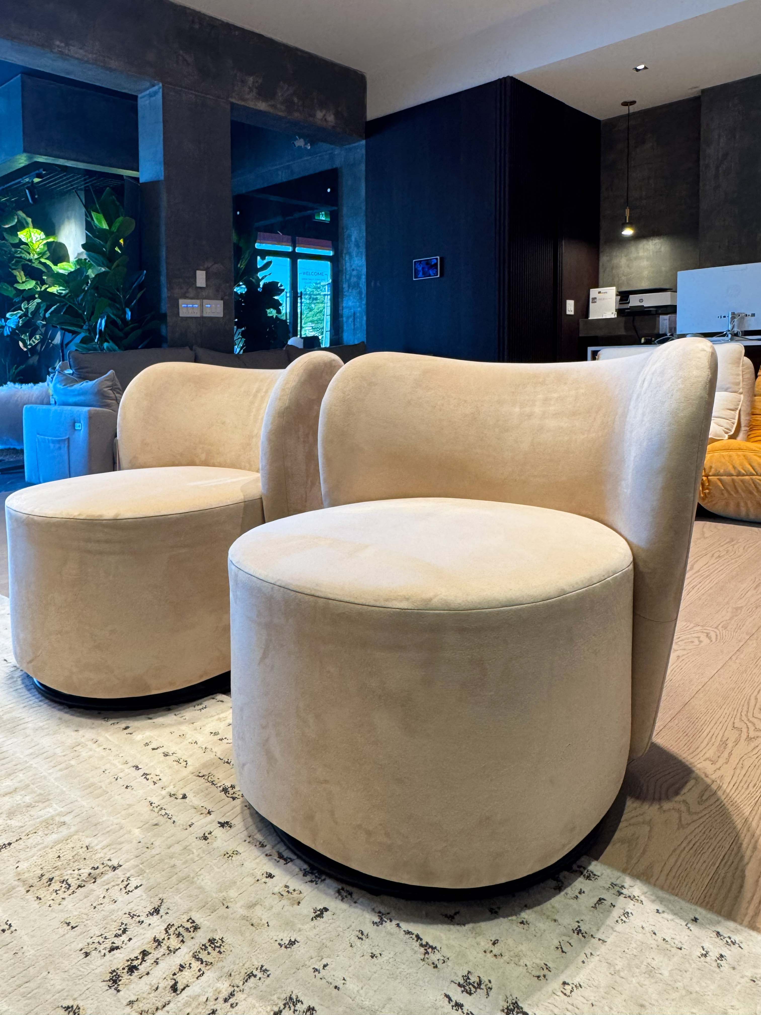 PYRAN Swivel Armchair — image 3