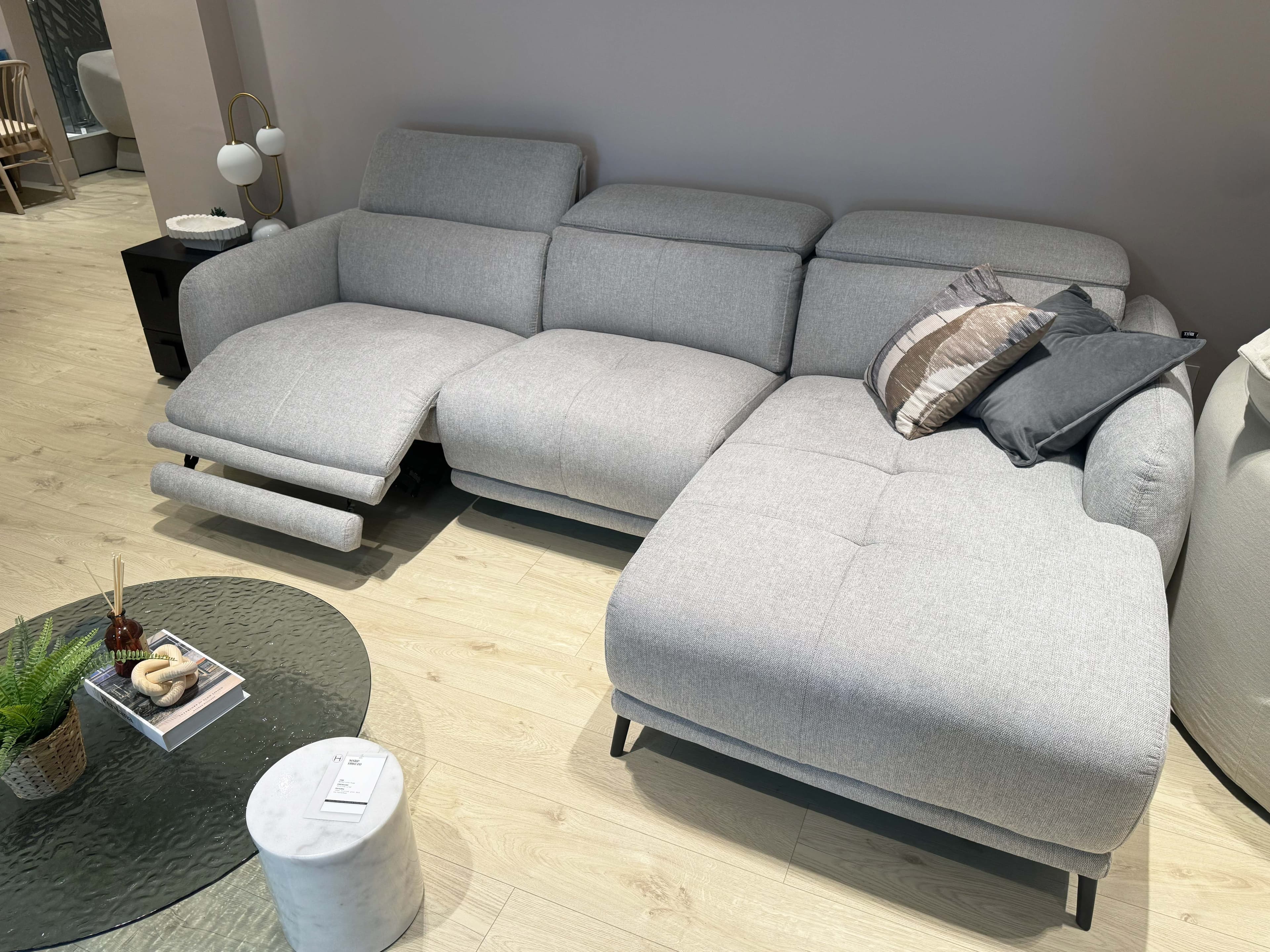GRAVO Motion Sofa — image 2