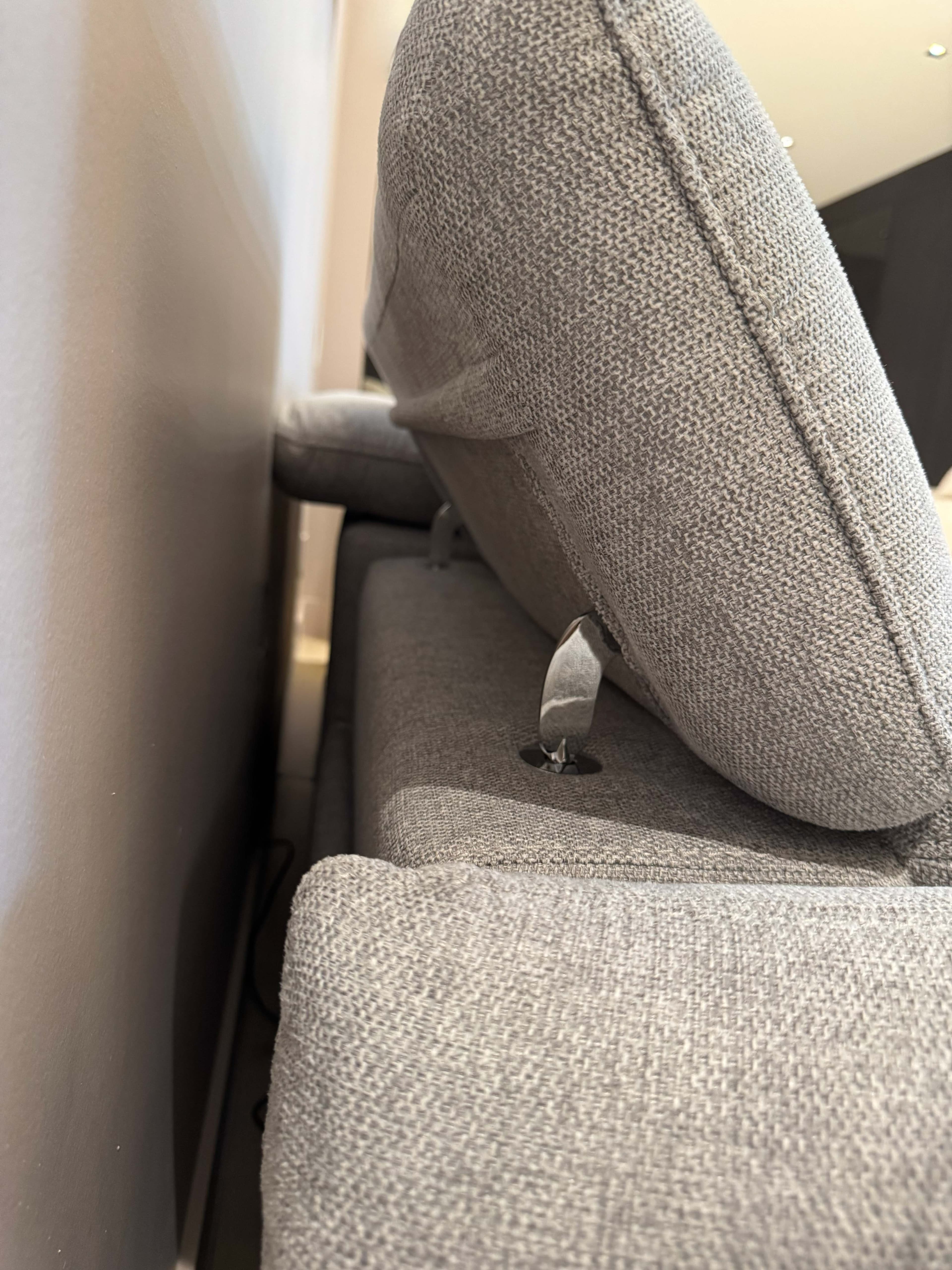 GRAVO Motion Sofa — image 6