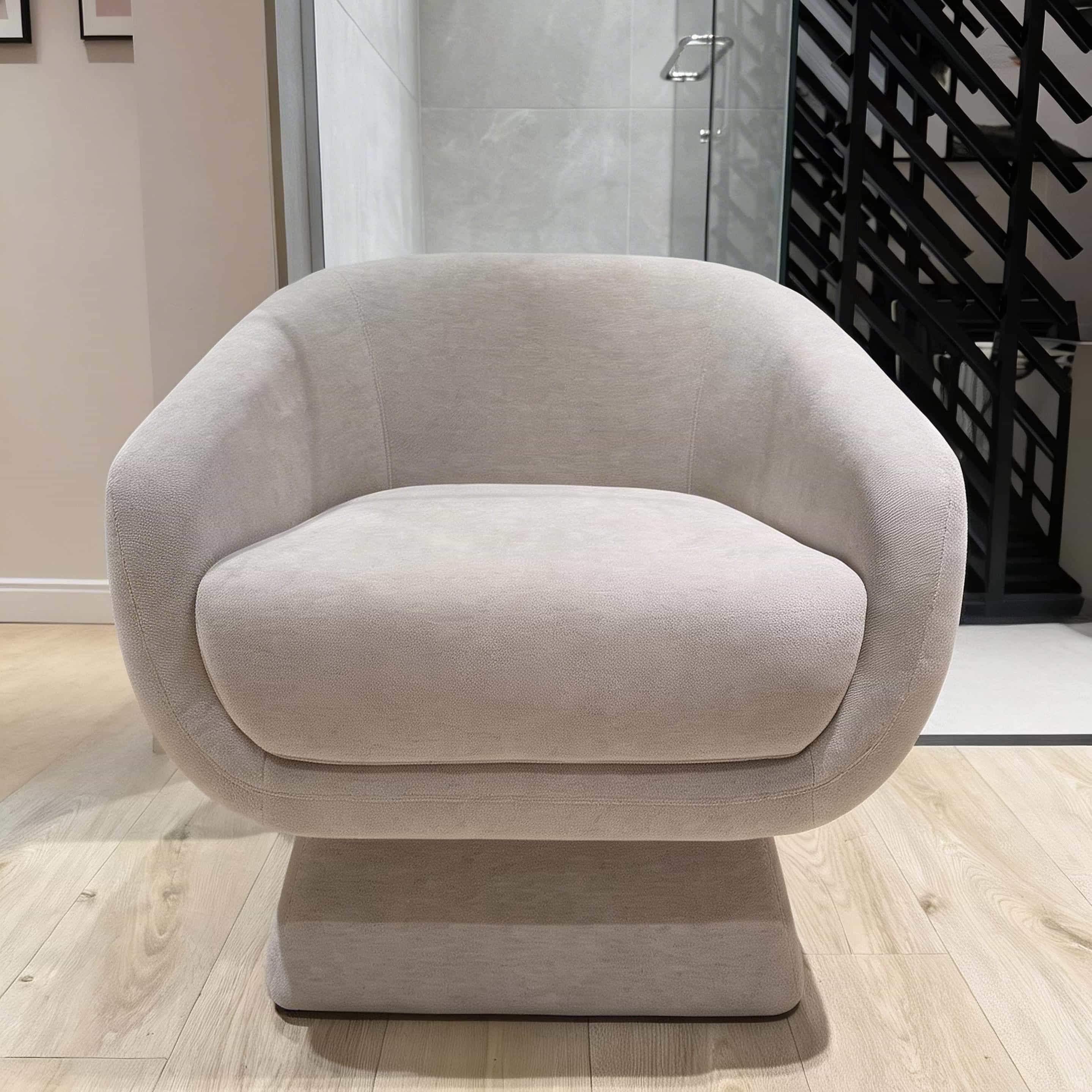 CIRINA Swivel Chair — White