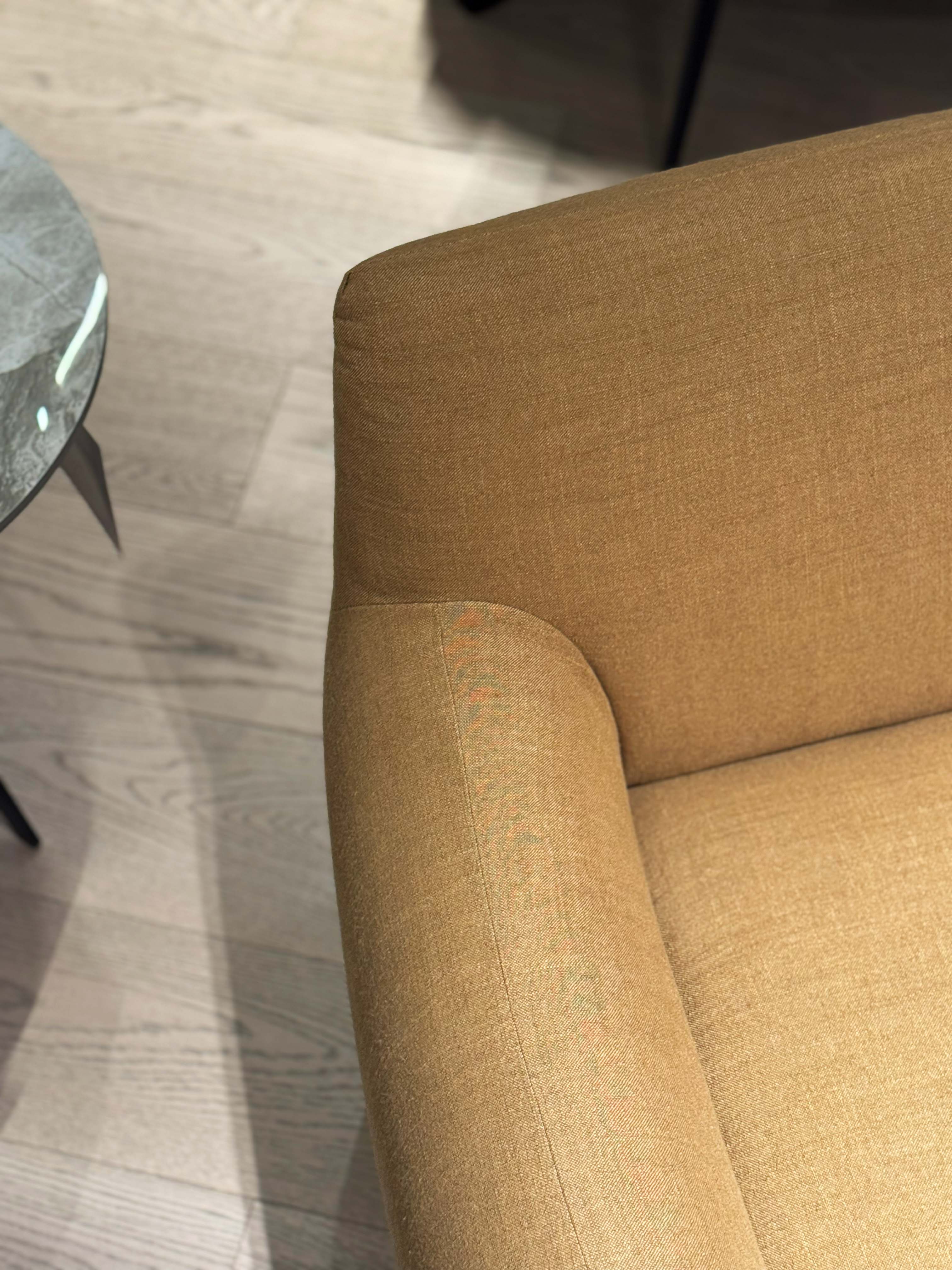 BRYNN Swivel Armchair — image 3