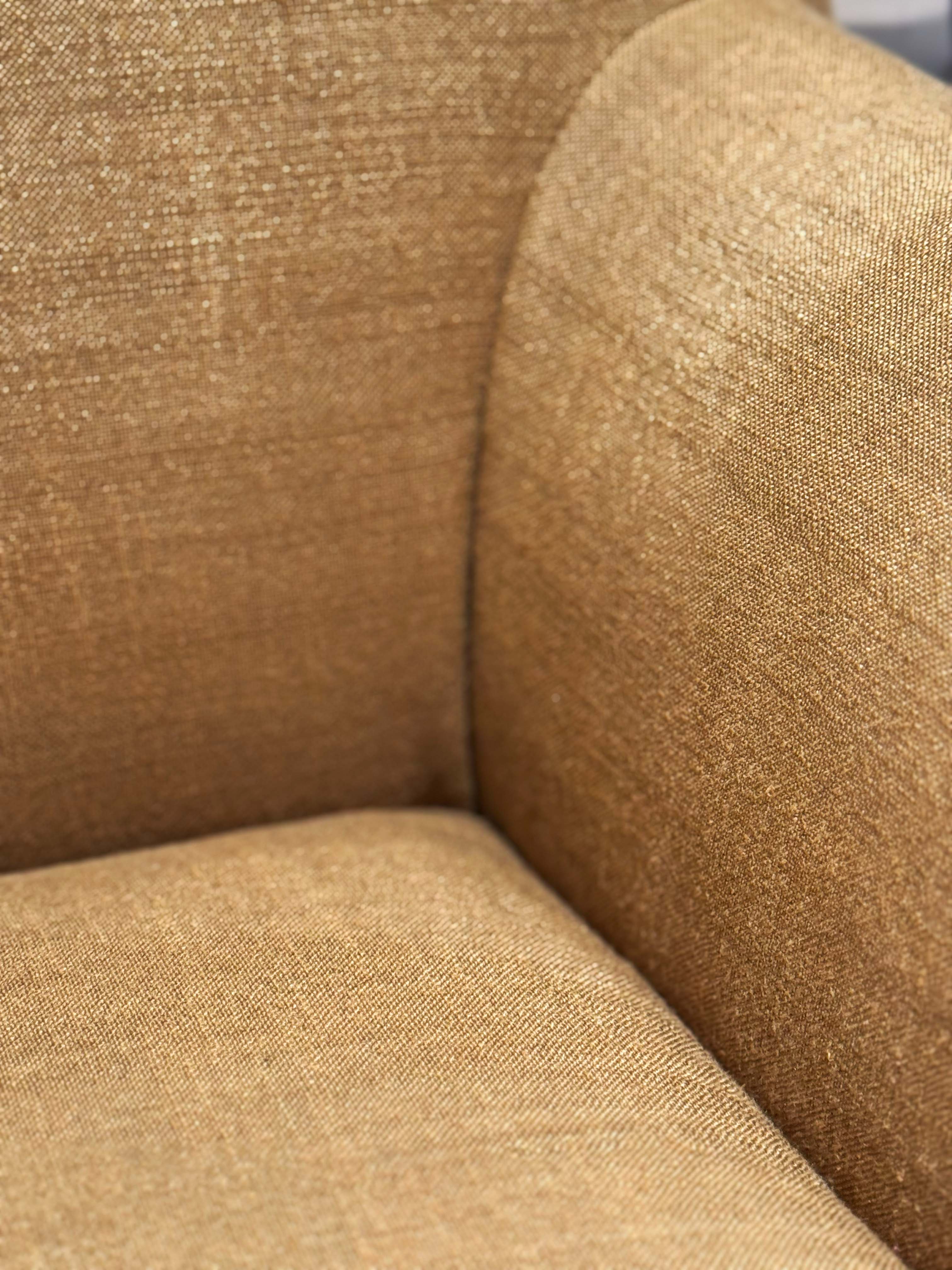 BRYNN Swivel Armchair — image 6