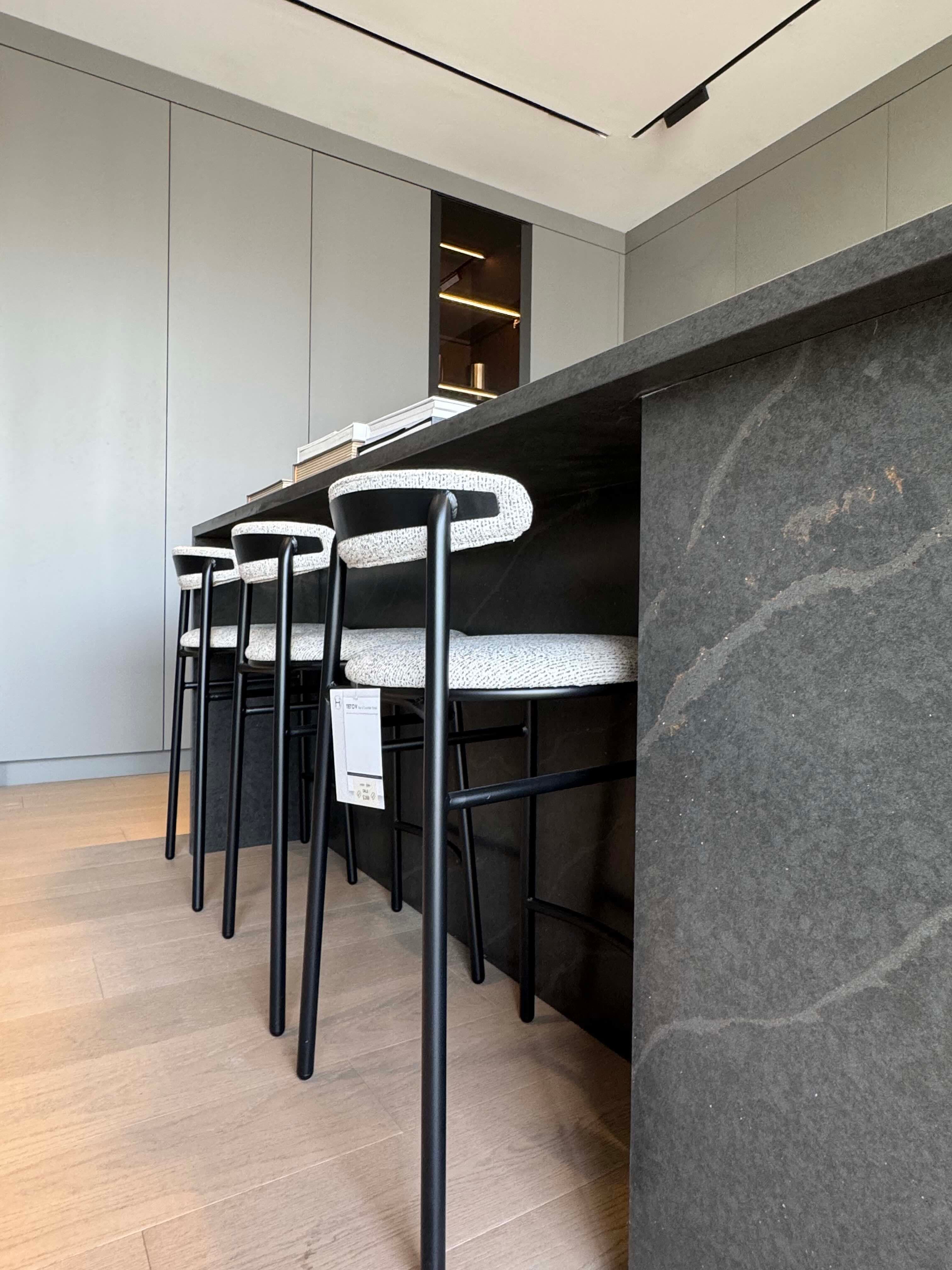 TETOV Counter Stool — image 3